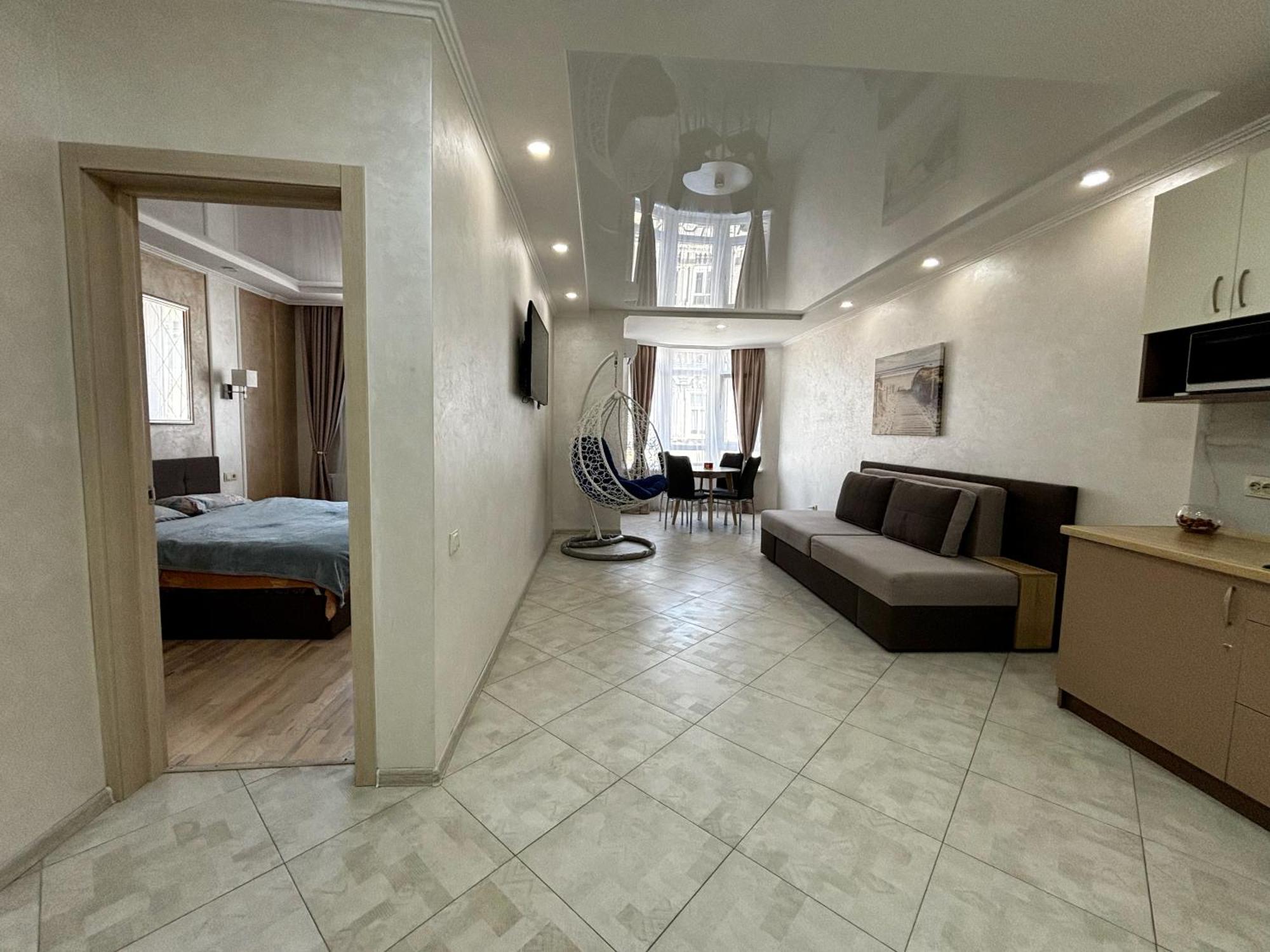 Apartment In Khmelnytsky Street Львов Экстерьер фото