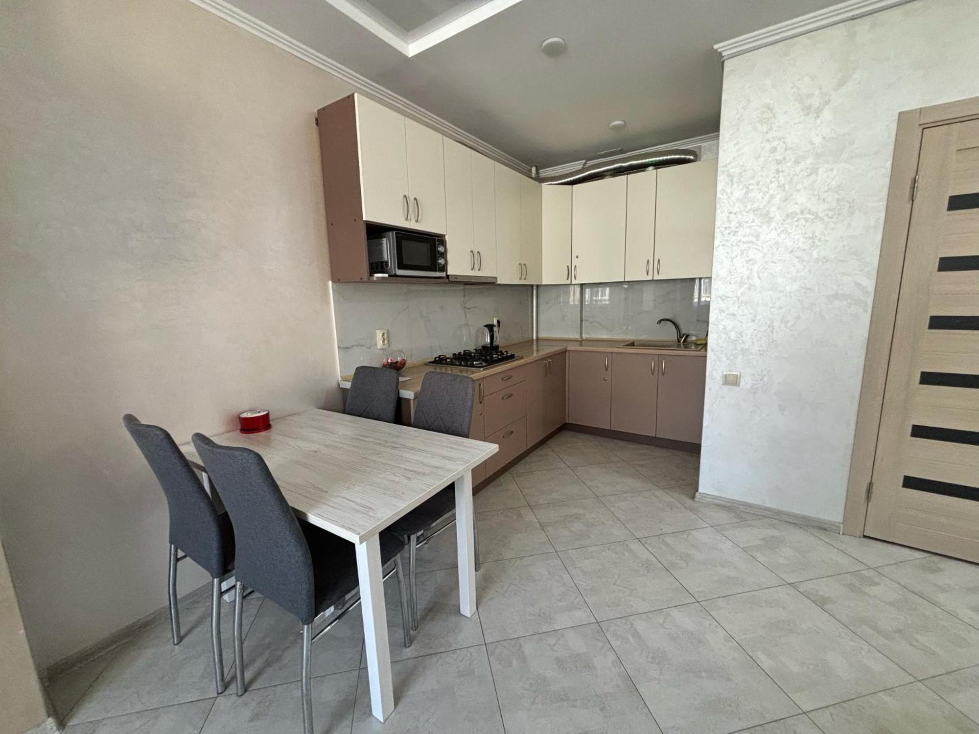 Apartment In Khmelnytsky Street Львов Экстерьер фото